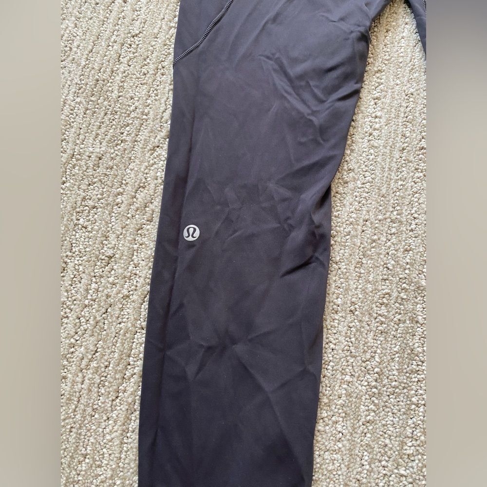 lululemon athletica Black High-Rise Pocket Leggings - Picture 4 of 6